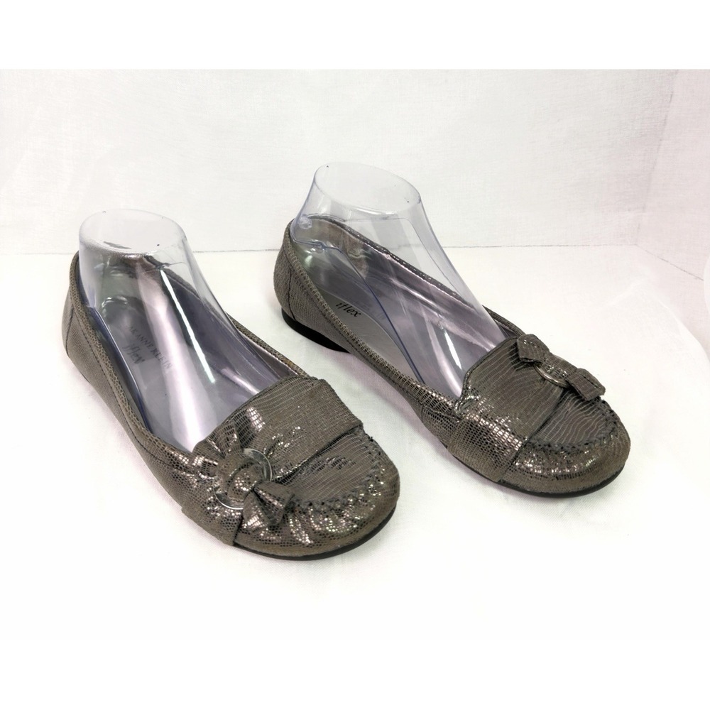 AK Anne Klein‎ Kismet Flats Womens 8M Taupe Metallic Loafer Bow Comfort Slvr/gld